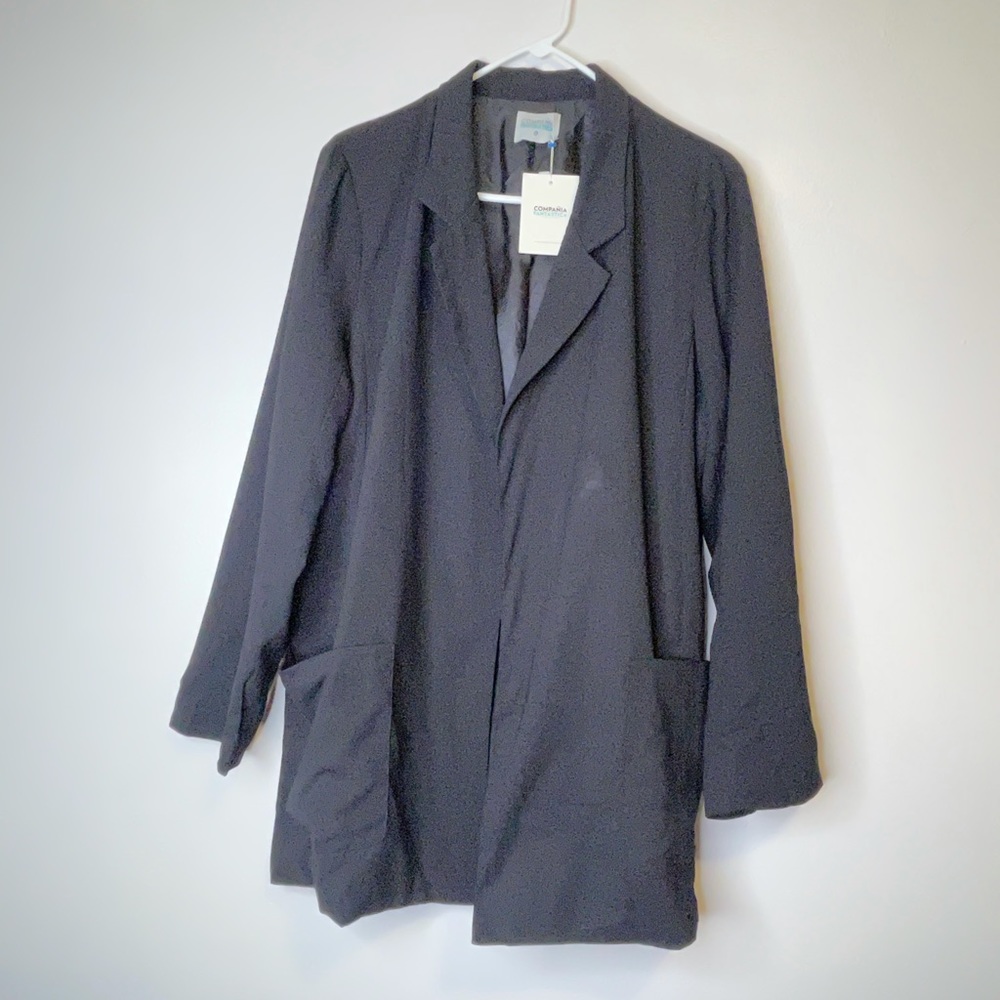Compañia Fantastica black blazer